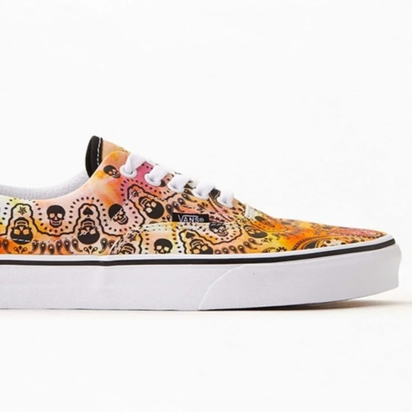Vans Era Skull Bandana Tie Dye Skate Sneakers Streetwear Retro Punk Goth 11 - Picture 6 of 6